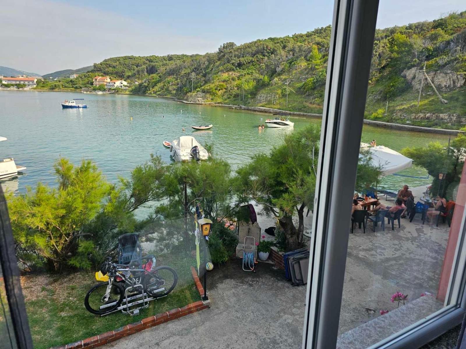 Apartments Goga Matusan Supetarska Draga Exteriör bild